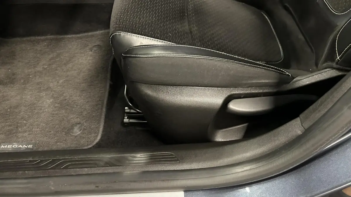 1.3 TCe GT-LINE NAVI CAMERA CARPLAY ECC CRUISE LM.