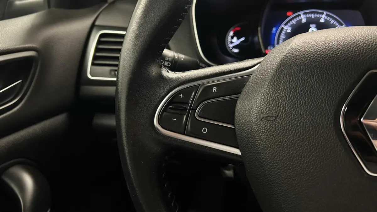 1.3 TCe GT-LINE NAVI CAMERA CARPLAY ECC CRUISE LM.