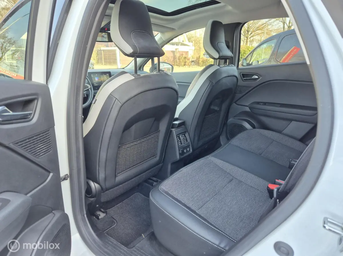 1.0 TCe 90 Intens, Pano, Dealer onderhouden!