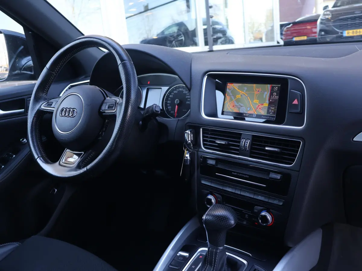 2.0 TFSI 224 PK S-LINE AUT. QUATTRO SPORT EDITION + 19 INCH | STOELVERW. | NAVIGATIE