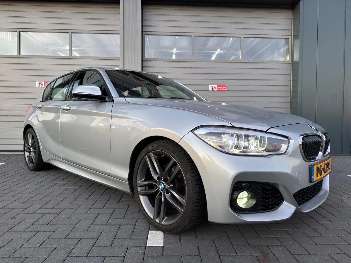 118i Corporate Executive M-Sport NAP