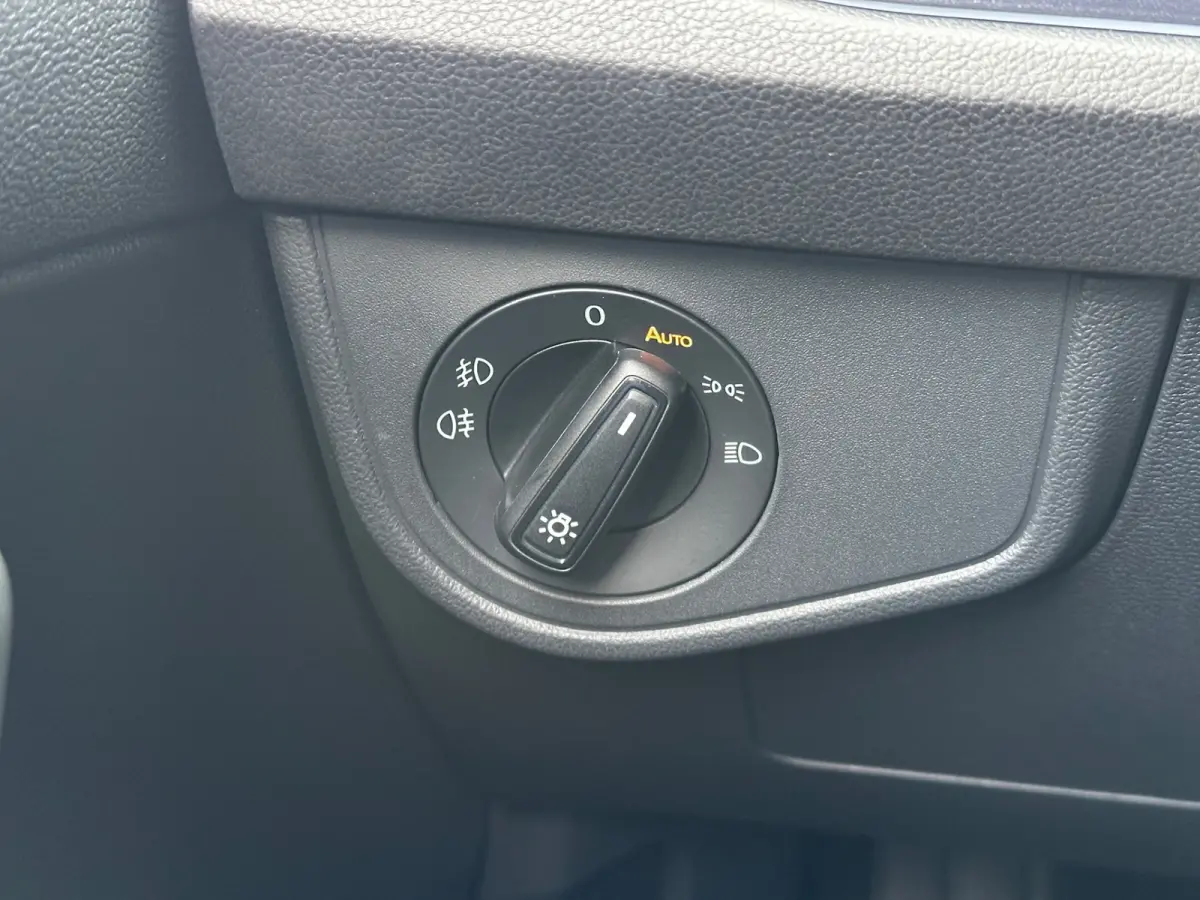 1.0 TSI DSG Style | Virtual | Stoelverwarming | Climate | Led IQ | 4-Season | Rijklaar incl. garantie