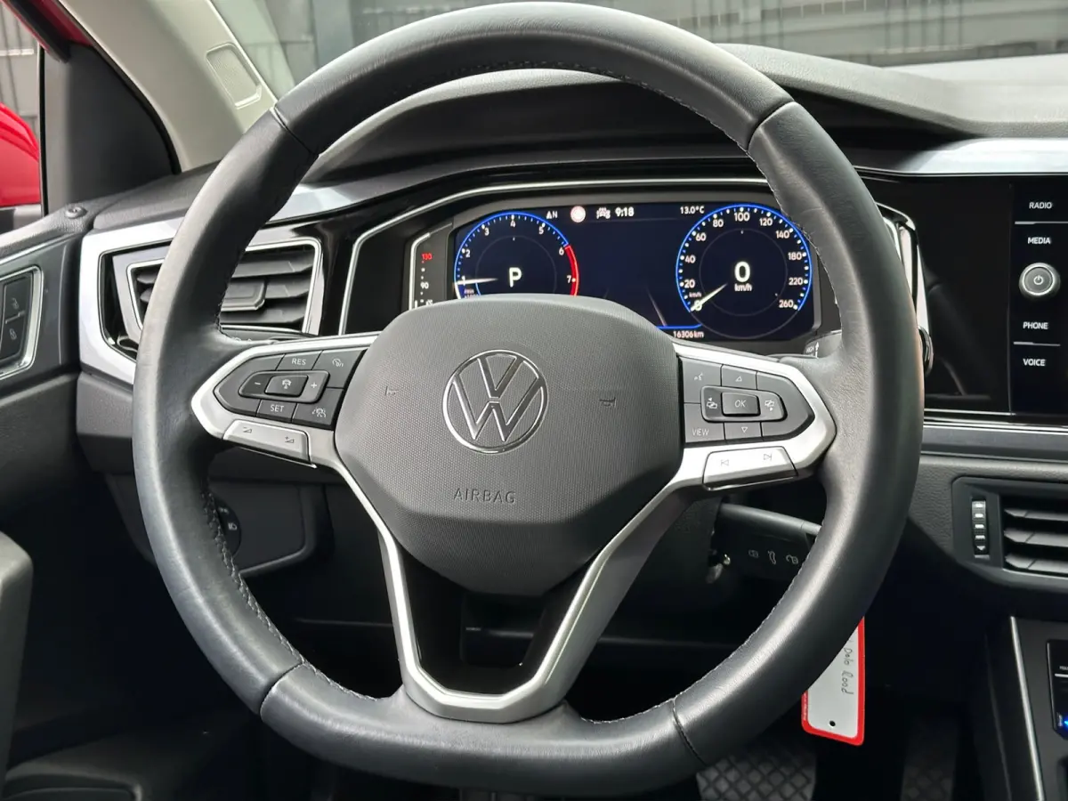 1.0 TSI DSG Style | Virtual | Stoelverwarming | Climate | Led IQ | 4-Season | Rijklaar incl. garantie