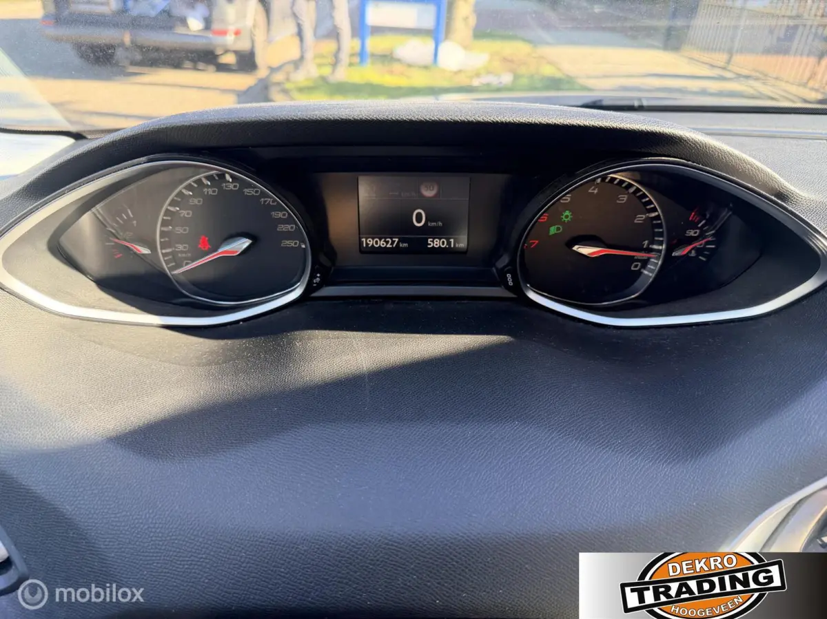 1.2 PureTech Blue Lease Executive
