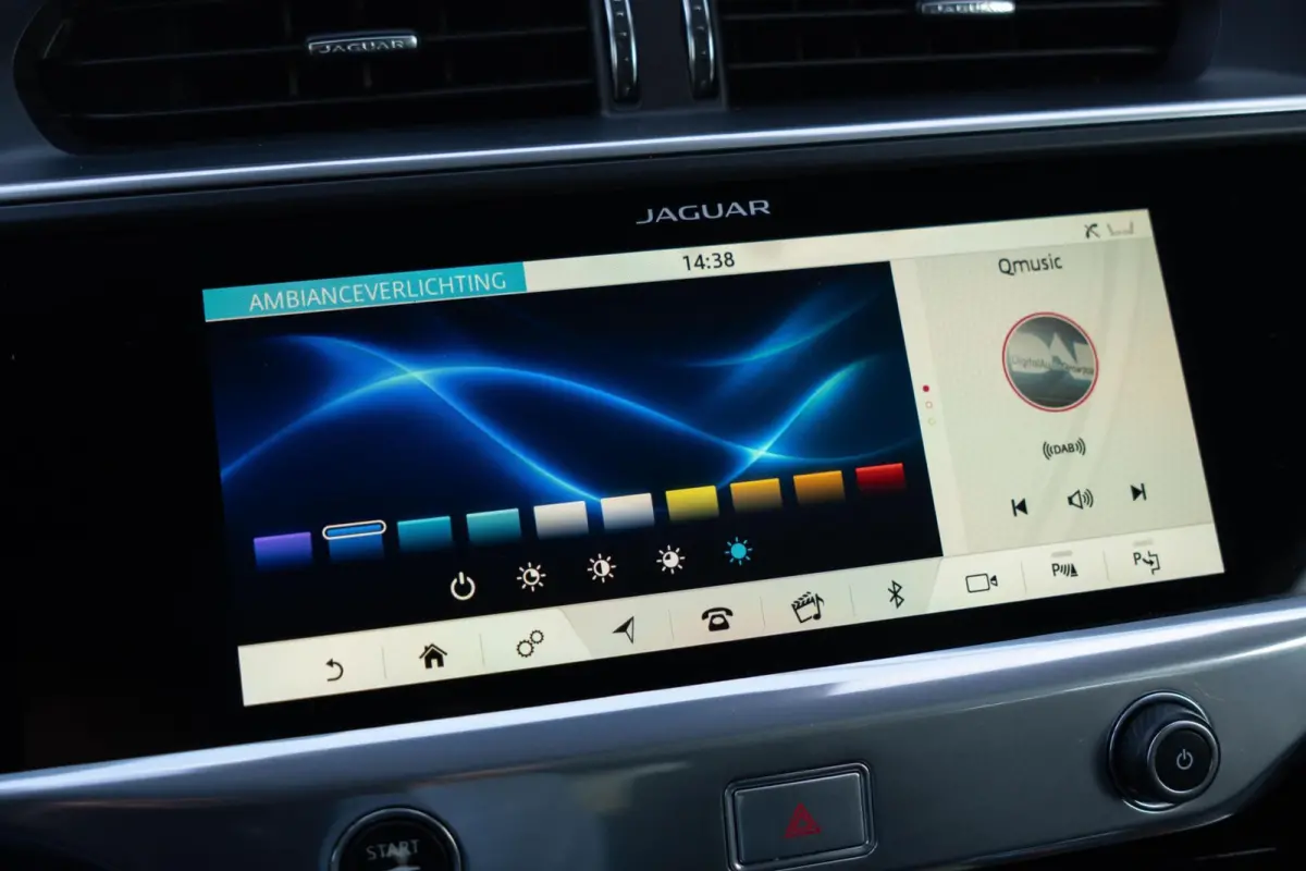 EV400 AWD First Edition 90 kWh|1ste Eig|BTW|NP €103.445,-|Meridian|CarPlay|Panoramadak|Carbon|Full Option|Dealer Onderhouden