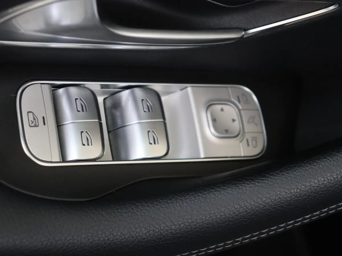 400 e 4MATIC AMG Line /Memory /HUD /Burmester /Rijassistentiepakket Plus /Elek Trekhaak