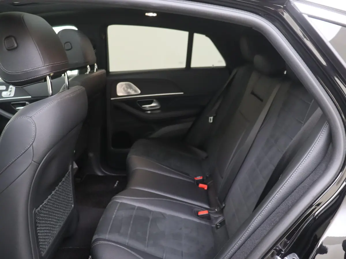 400 e 4MATIC AMG Line /Memory /HUD /Burmester /Rijassistentiepakket Plus /Elek Trekhaak