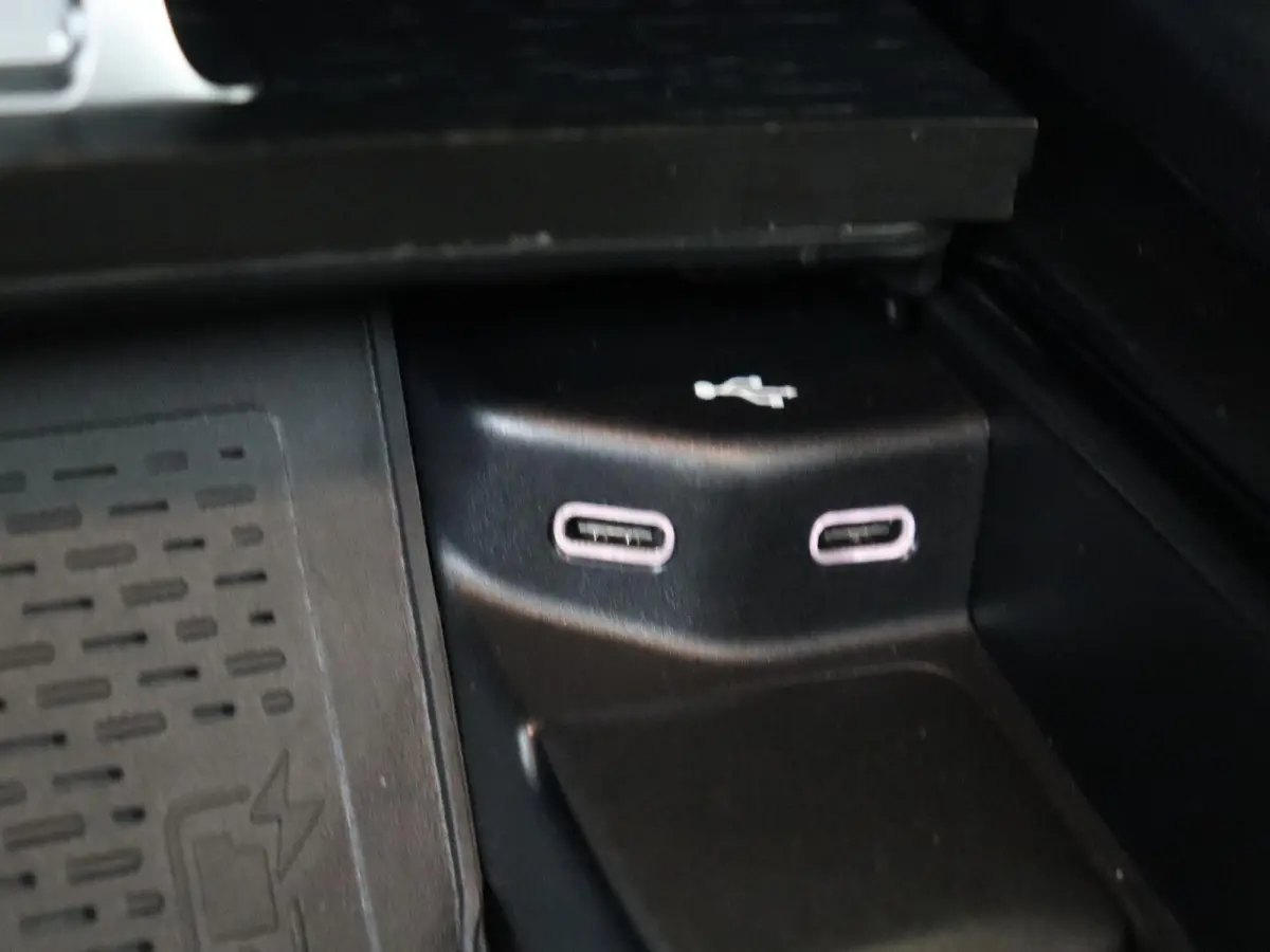 400 e 4MATIC AMG Line /Memory /HUD /Burmester /Rijassistentiepakket Plus /Elek Trekhaak