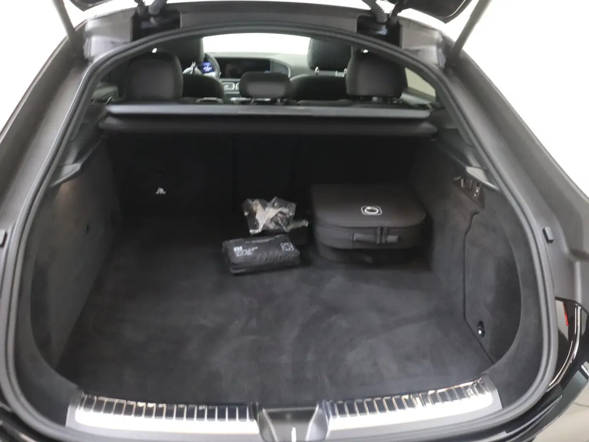 400 e 4MATIC AMG Line /Memory /HUD /Burmester /Rijassistentiepakket Plus /Elek Trekhaak
