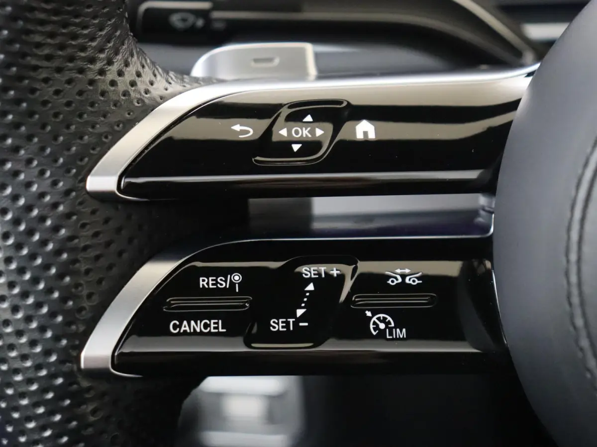 400 e 4MATIC AMG Line /Memory /HUD /Burmester /Rijassistentiepakket Plus /Elek Trekhaak