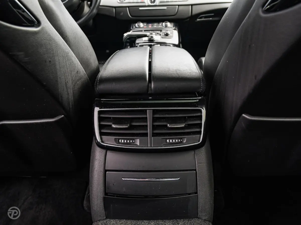 3.0 TDI quattro Pro Line+ | Facelift | Schuifdak | Matrix LED | Luchtvering | Trekhaak | ACC | Dealeronderhouden | 1e Eig. | 20"