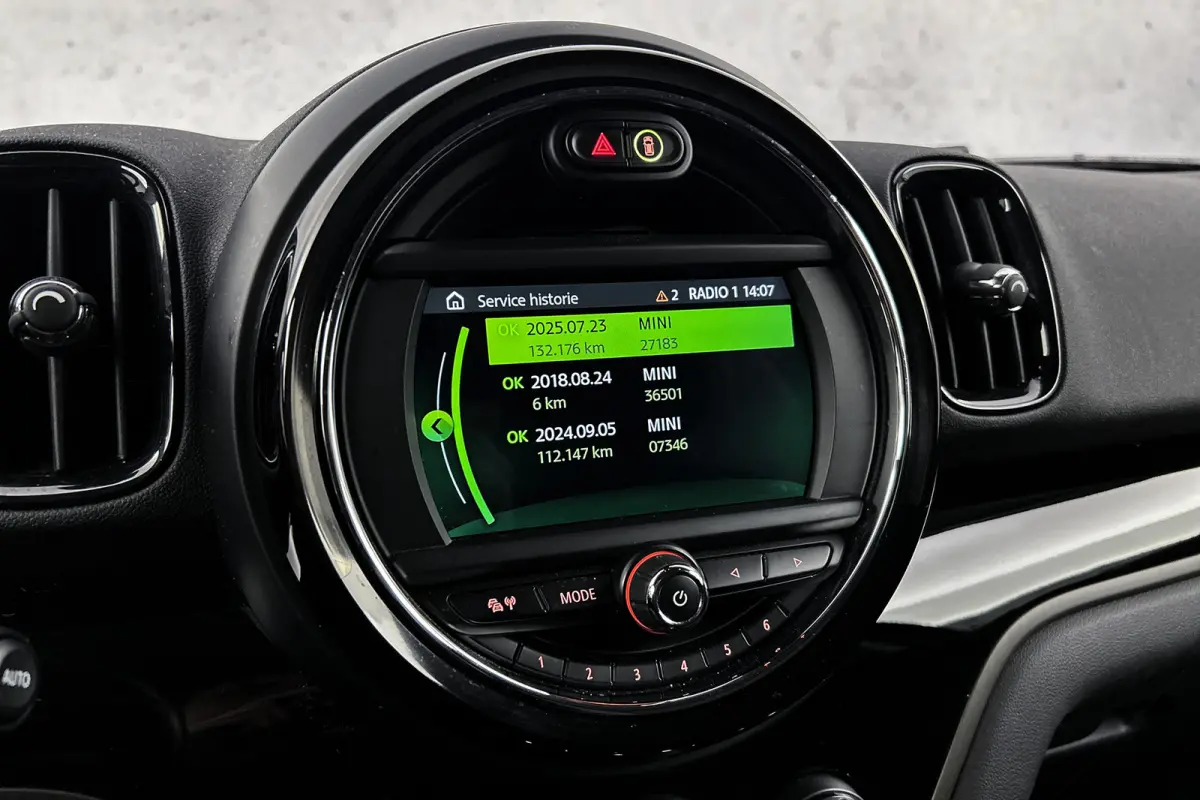 | 225 pk | 84% SOH | 1.5 Cooper ALL4 Chili | Leder | Stoelverwarming | Navigatie | LED