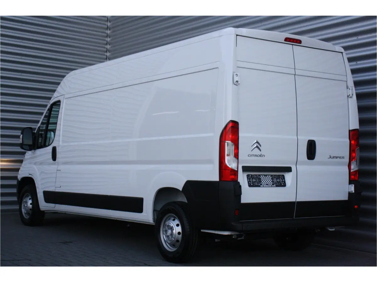 2.2 BLUEHDI 140PK L3H2 3.3T | € 7.300,- Voorraad Voordeel / NAVI / CLIMA / LED / PDC / BLUETOOTH / CRUISECONTROL / DIRECT LEVERBAAR !!