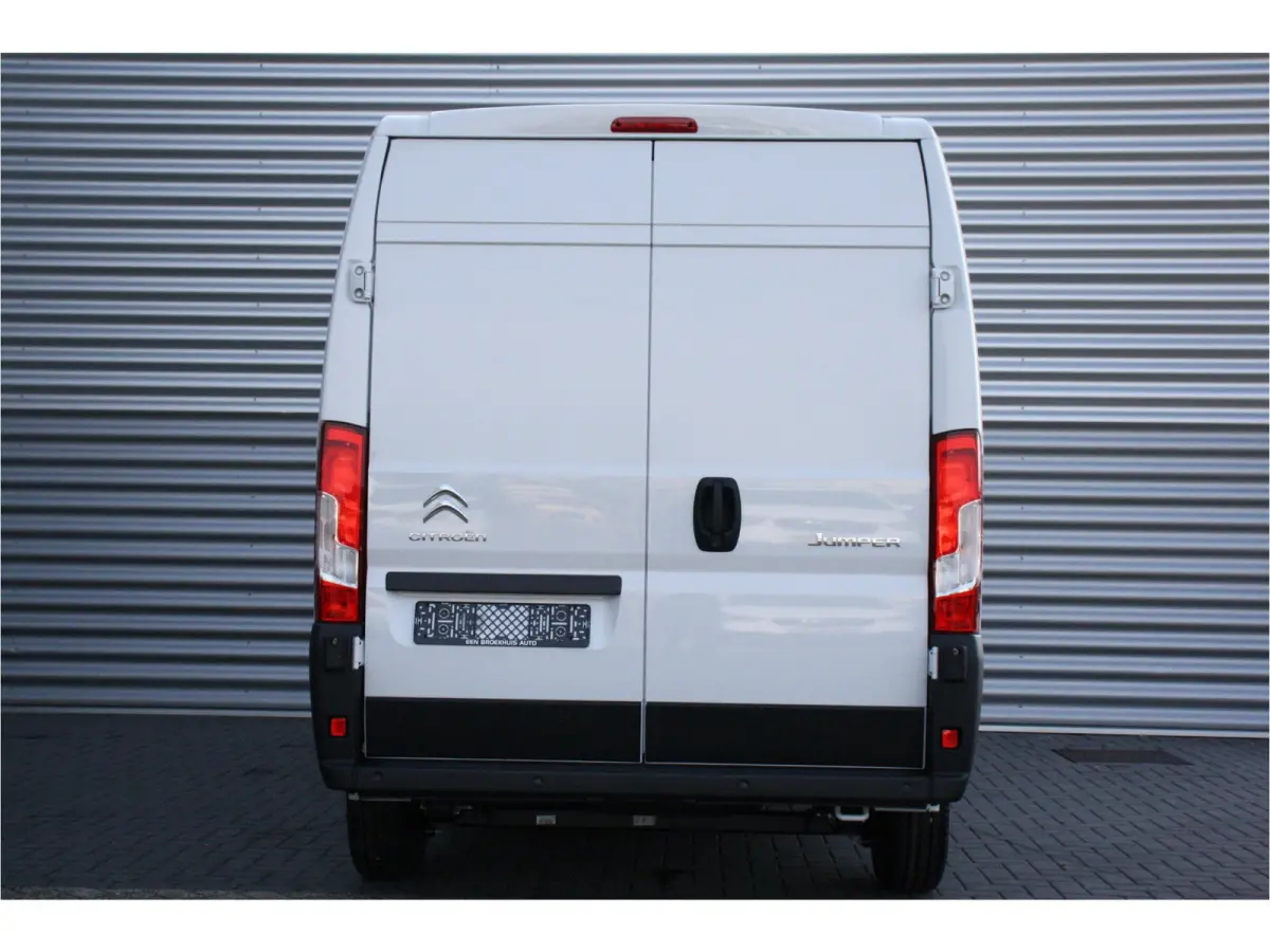 2.2 BLUEHDI 140PK L3H2 3.3T | € 7.300,- Voorraad Voordeel / NAVI / CLIMA / LED / PDC / BLUETOOTH / CRUISECONTROL / DIRECT LEVERBAAR !!