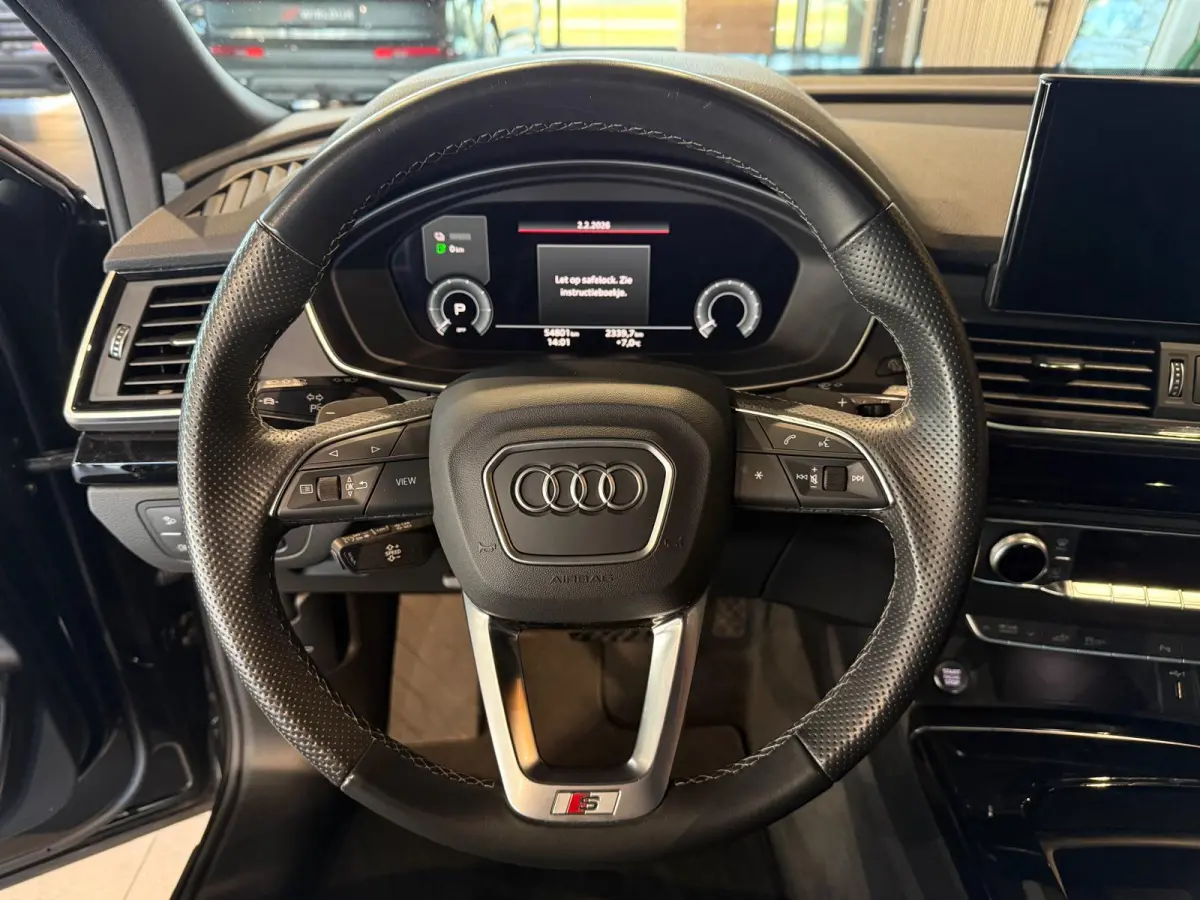 55 TFSI e S tronic quattro S line bus. Panorama schuif Head Up Black Optic