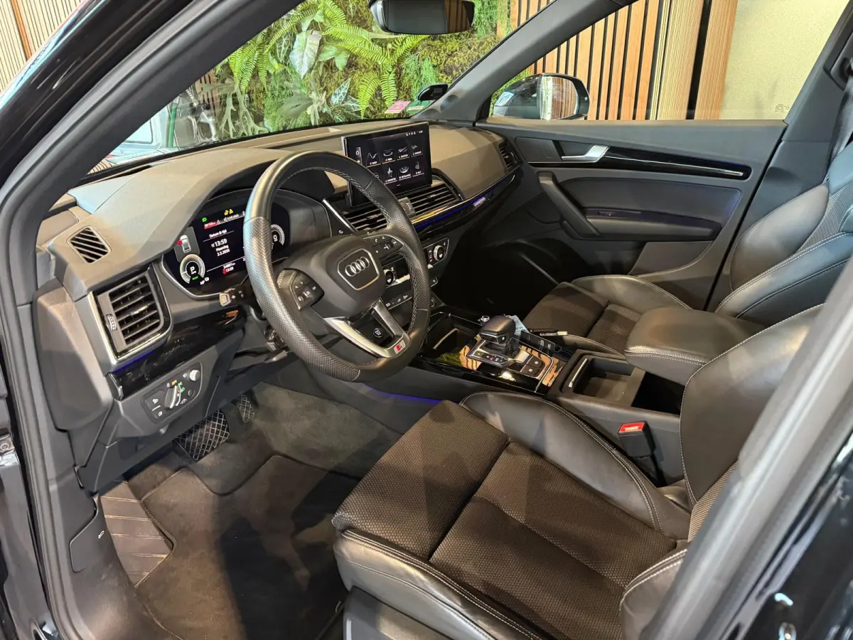 55 TFSI e S tronic quattro S line bus. Panorama schuif Head Up Black Optic