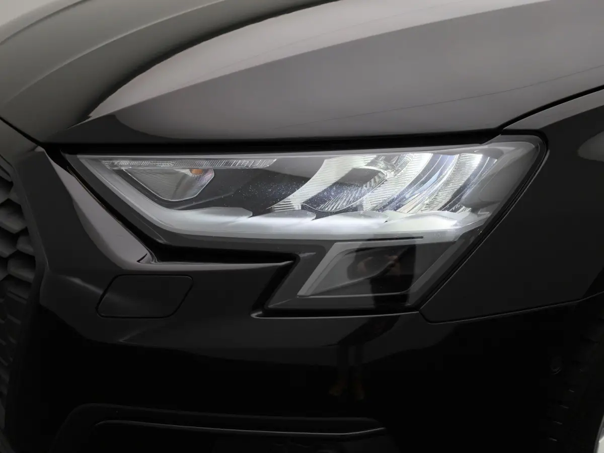 30 TFSI AUTOMAAT | Adaptieve Cruise Controle | PDC Voor/Achter | Keyless start | Apple carplay / Android Auto |
