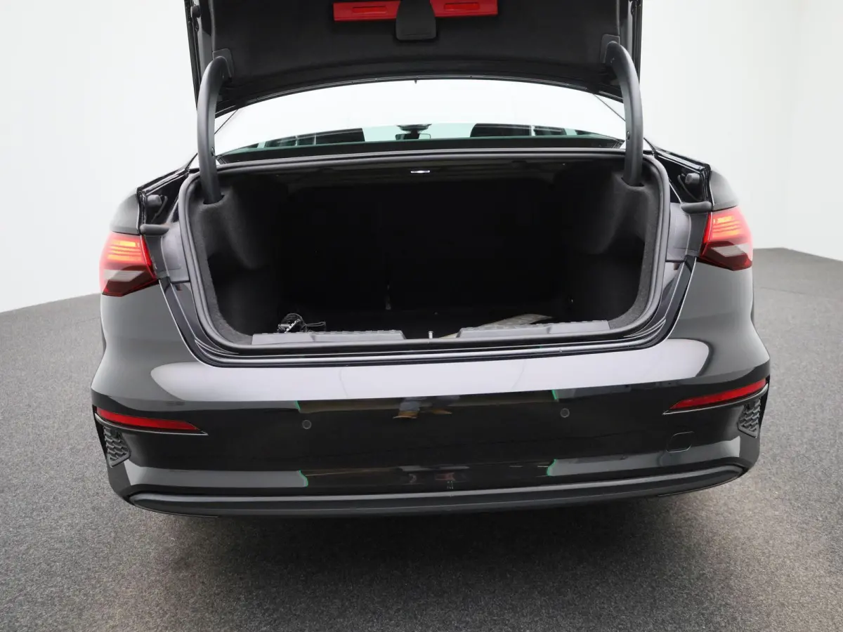 30 TFSI AUTOMAAT | Adaptieve Cruise Controle | PDC Voor/Achter | Keyless start | Apple carplay / Android Auto |