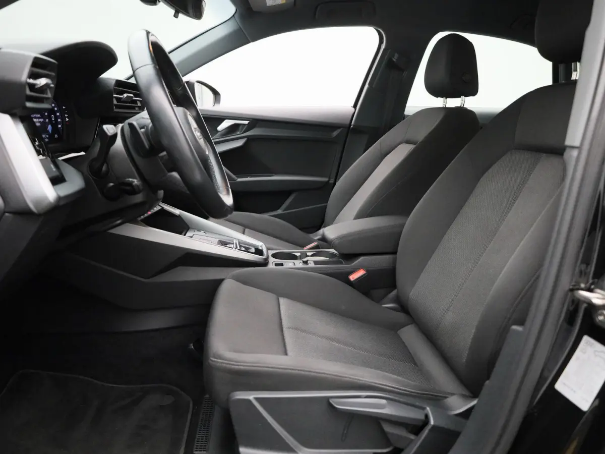 30 TFSI AUTOMAAT | Adaptieve Cruise Controle | PDC Voor/Achter | Keyless start | Apple carplay / Android Auto |