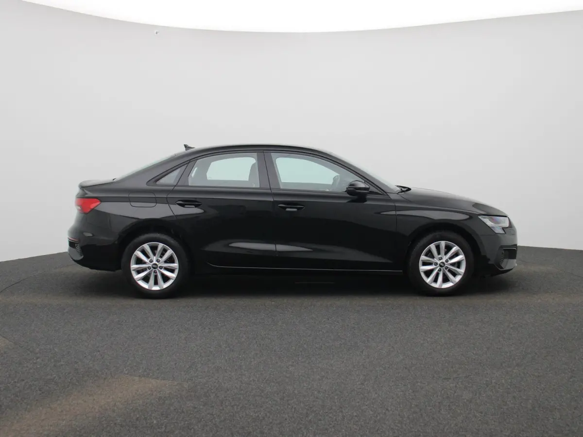 30 TFSI AUTOMAAT | Adaptieve Cruise Controle | PDC Voor/Achter | Keyless start | Apple carplay / Android Auto |