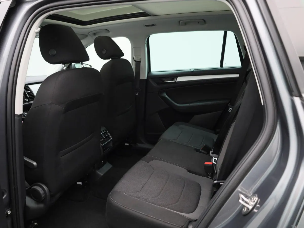 1.5 TSI Ambition | Automaat | Panoramadak | Stoel + Stuur Verwarming | Achteruitrij Camera | LED Koplampen |