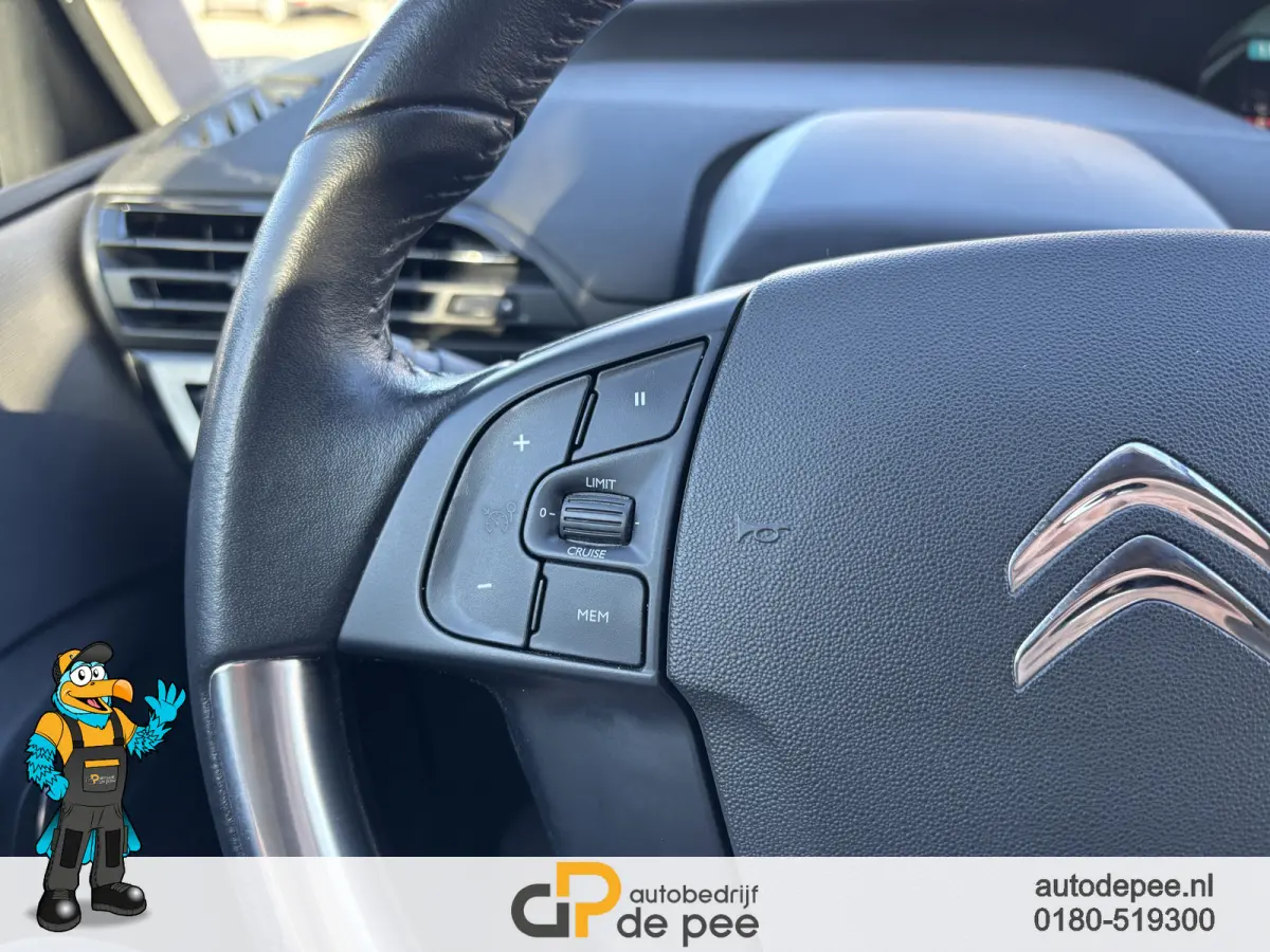 1.2 PureTech Business GARANTIE/7-PERS/CARPLAY/CLIMA/CRUISE/NAVI rijklaarprijs!