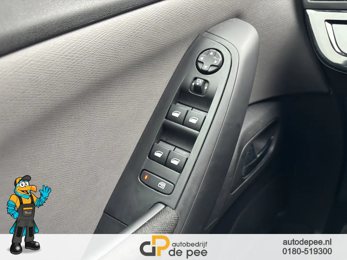 1.2 PureTech Business GARANTIE/7-PERS/CARPLAY/CLIMA/CRUISE/NAVI/CAMERA rijklaarprijs!
