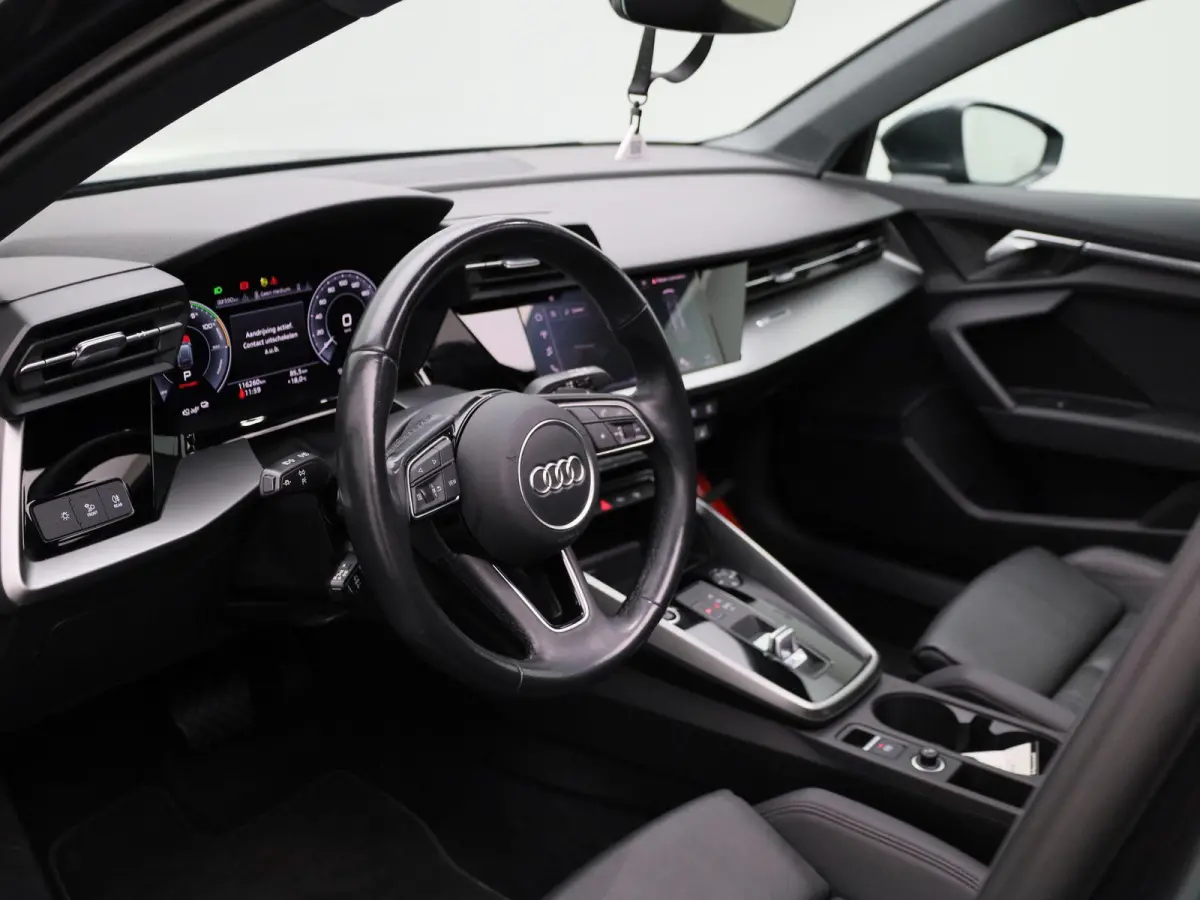 40 TFSI e Advanced edition | Automaat | 204PK | Lederen Bekleding | Schuif/Kanteldak | Virtual Cockpit | Stoelverwarming | Parkeersensoren |