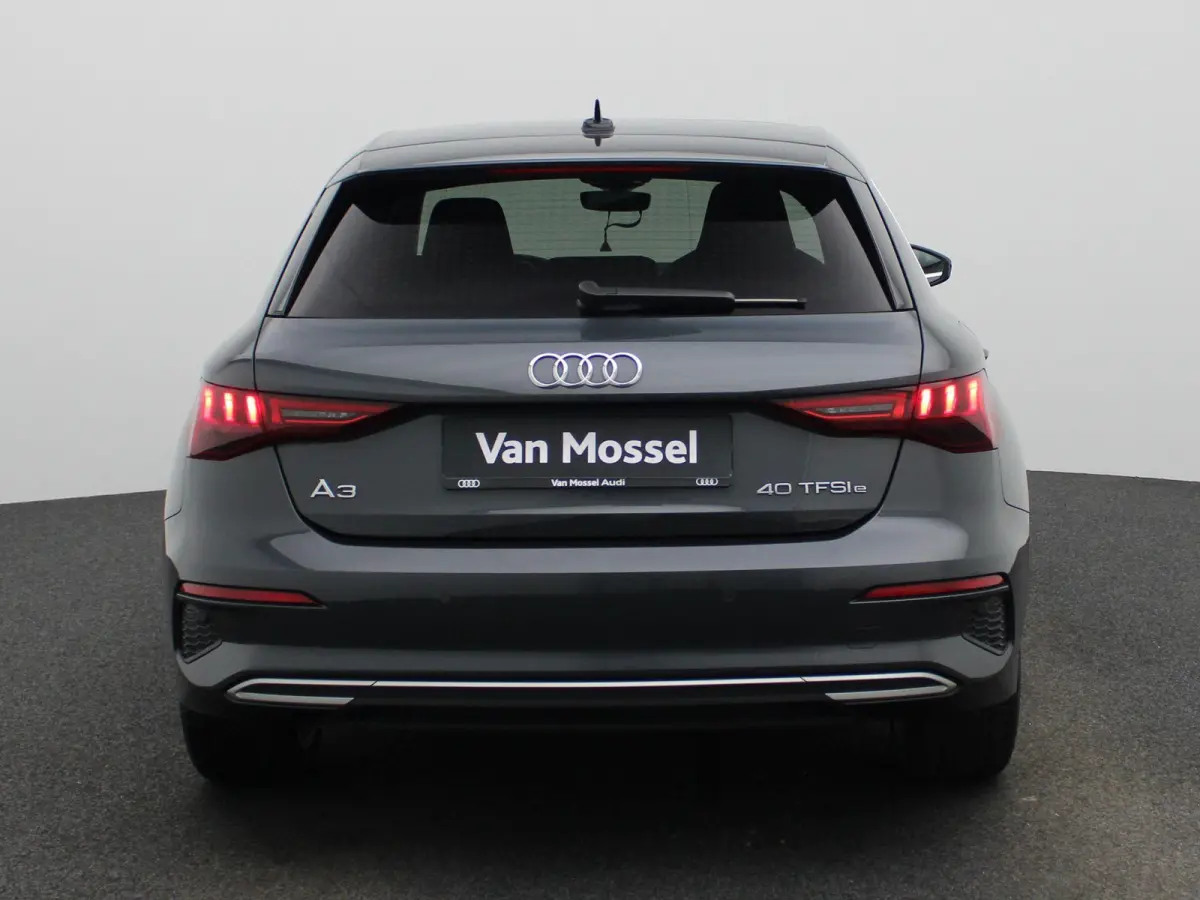 40 TFSI e Advanced edition | Automaat | 204PK | Lederen Bekleding | Schuif/Kanteldak | Virtual Cockpit | Stoelverwarming | Parkeersensoren |