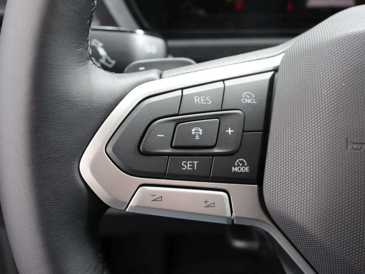 2.0 TDI Style Automaat Airco Bluetooth Cruise Control Carplay