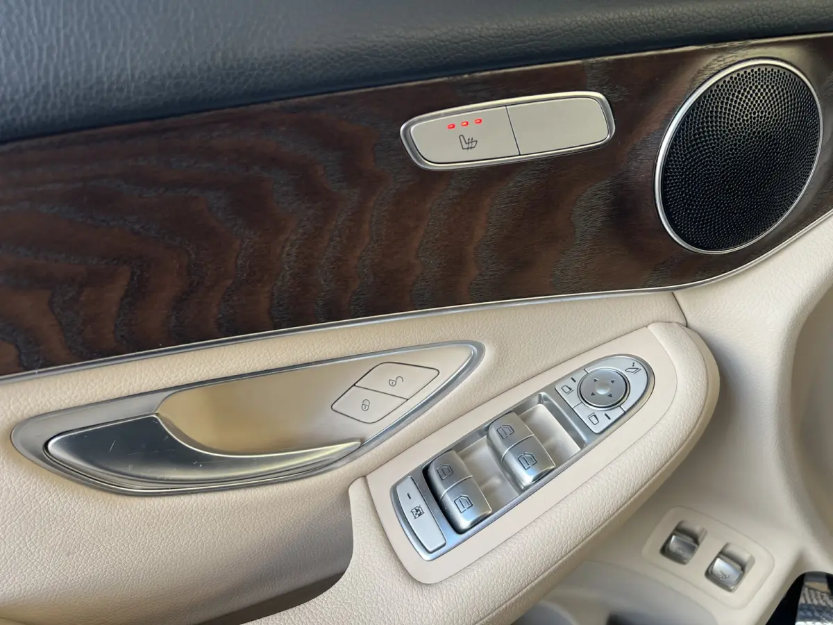 350e 4MATIC Ambition Hybride | LEDER | TREKHAAK | SCHUIF/KANTELDAK | 360 CAMERA | NAVI | ADAPTIVE CRUISE CONTROL | PDC V+A | CLIMATE CONTROL | LMV 19'' | STOELVERWARMING | LED | BLUETOOTH