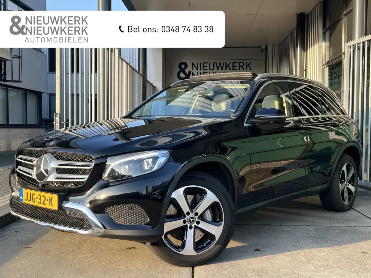 350e 4MATIC Ambition Hybride | LEDER | TREKHAAK | SCHUIF/KANTELDAK | 360 CAMERA | NAVI | ADAPTIVE CRUISE CONTROL | PDC V+A | CLIMATE CONTROL | LMV 19'' | STOELVERWARMING | LED | BLUETOOTH