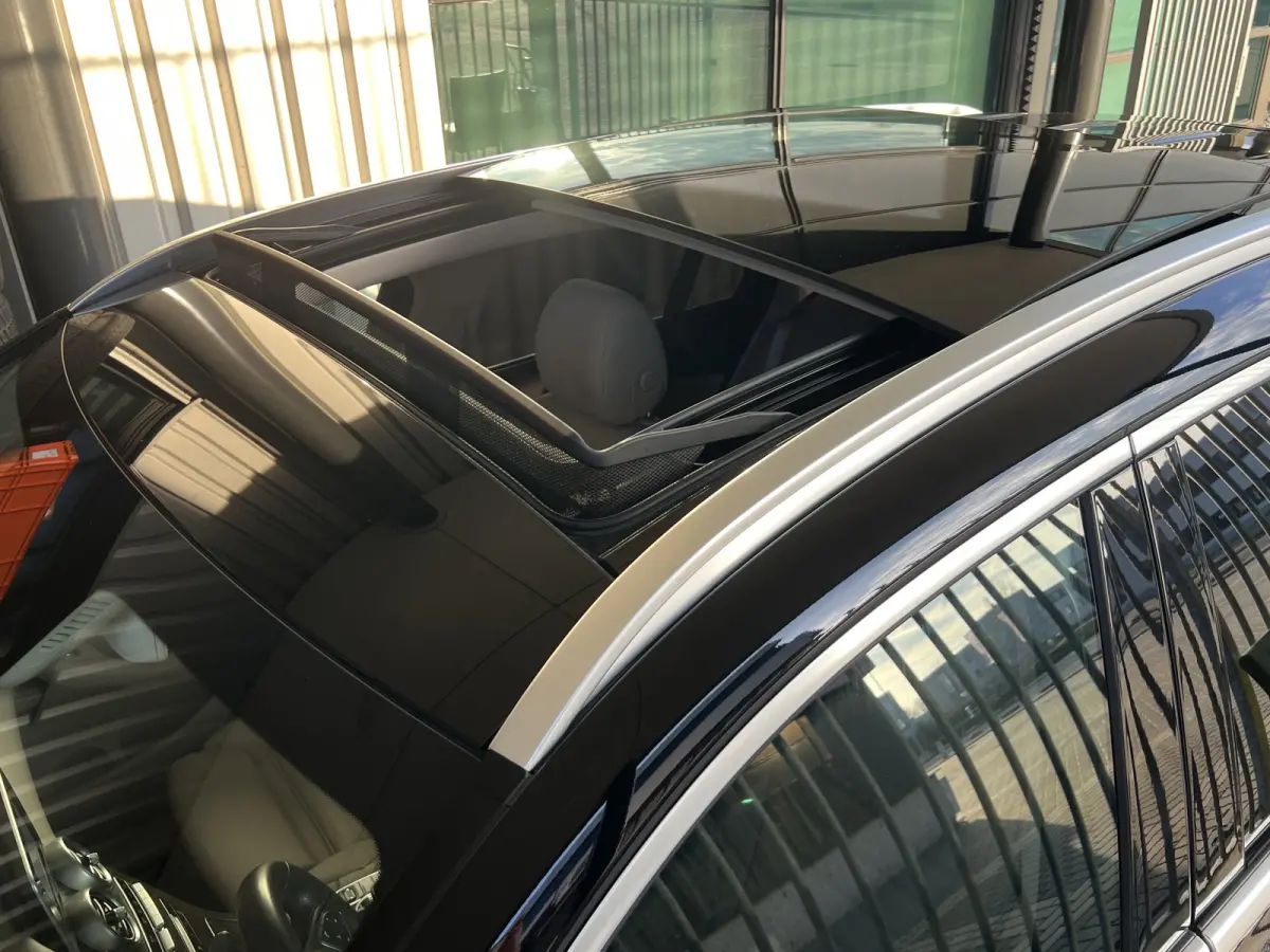 350e 4MATIC Ambition Hybride | LEDER | TREKHAAK | SCHUIF/KANTELDAK | 360 CAMERA | NAVI | ADAPTIVE CRUISE CONTROL | PDC V+A | CLIMATE CONTROL | LMV 19'' | STOELVERWARMING | LED | BLUETOOTH