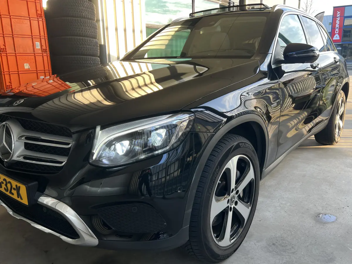 350e 4MATIC Ambition Hybride | LEDER | TREKHAAK | SCHUIF/KANTELDAK | 360 CAMERA | NAVI | ADAPTIVE CRUISE CONTROL | PDC V+A | CLIMATE CONTROL | LMV 19'' | STOELVERWARMING | LED | BLUETOOTH