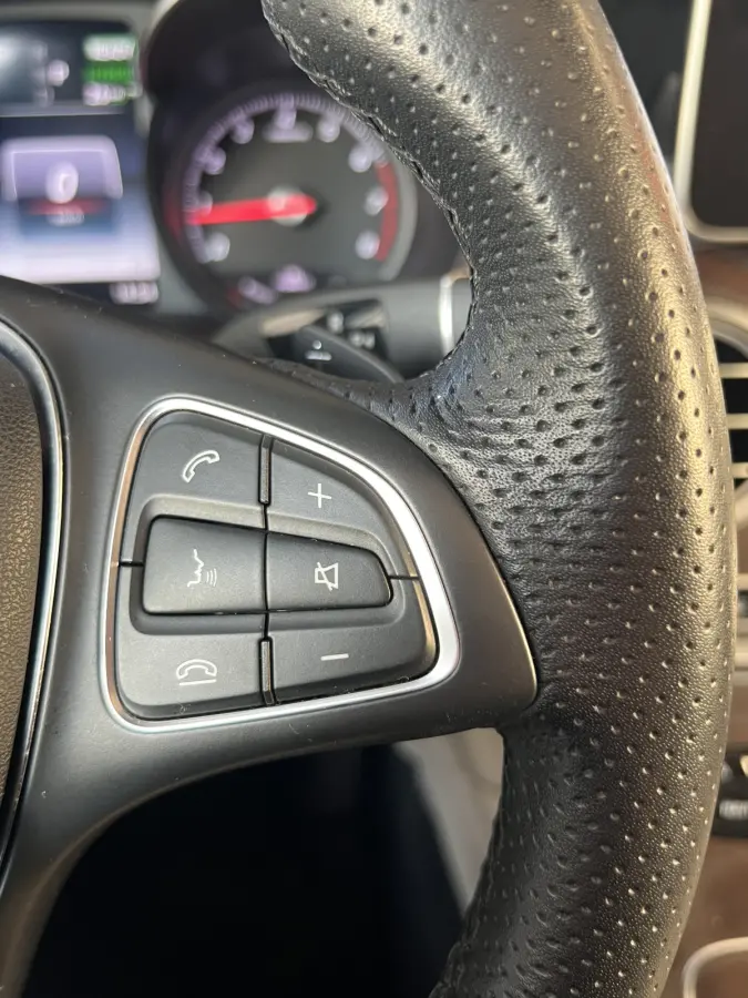 350e 4MATIC Ambition Hybride | LEDER | TREKHAAK | SCHUIF/KANTELDAK | 360 CAMERA | NAVI | ADAPTIVE CRUISE CONTROL | PDC V+A | CLIMATE CONTROL | LMV 19'' | STOELVERWARMING | LED | BLUETOOTH