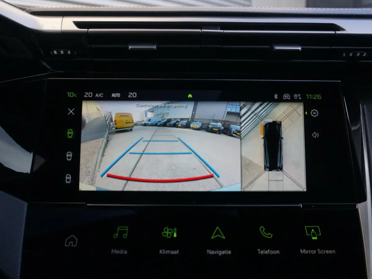 1.2 Hybrid 145 e-DCS6 GT | 360 Camera | Alcantara | Keyless Entry & Start |