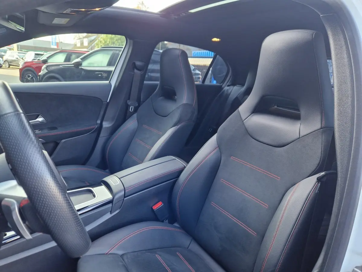 250 4MATIC AMG Facelift /Led /Pano /Deald ond.