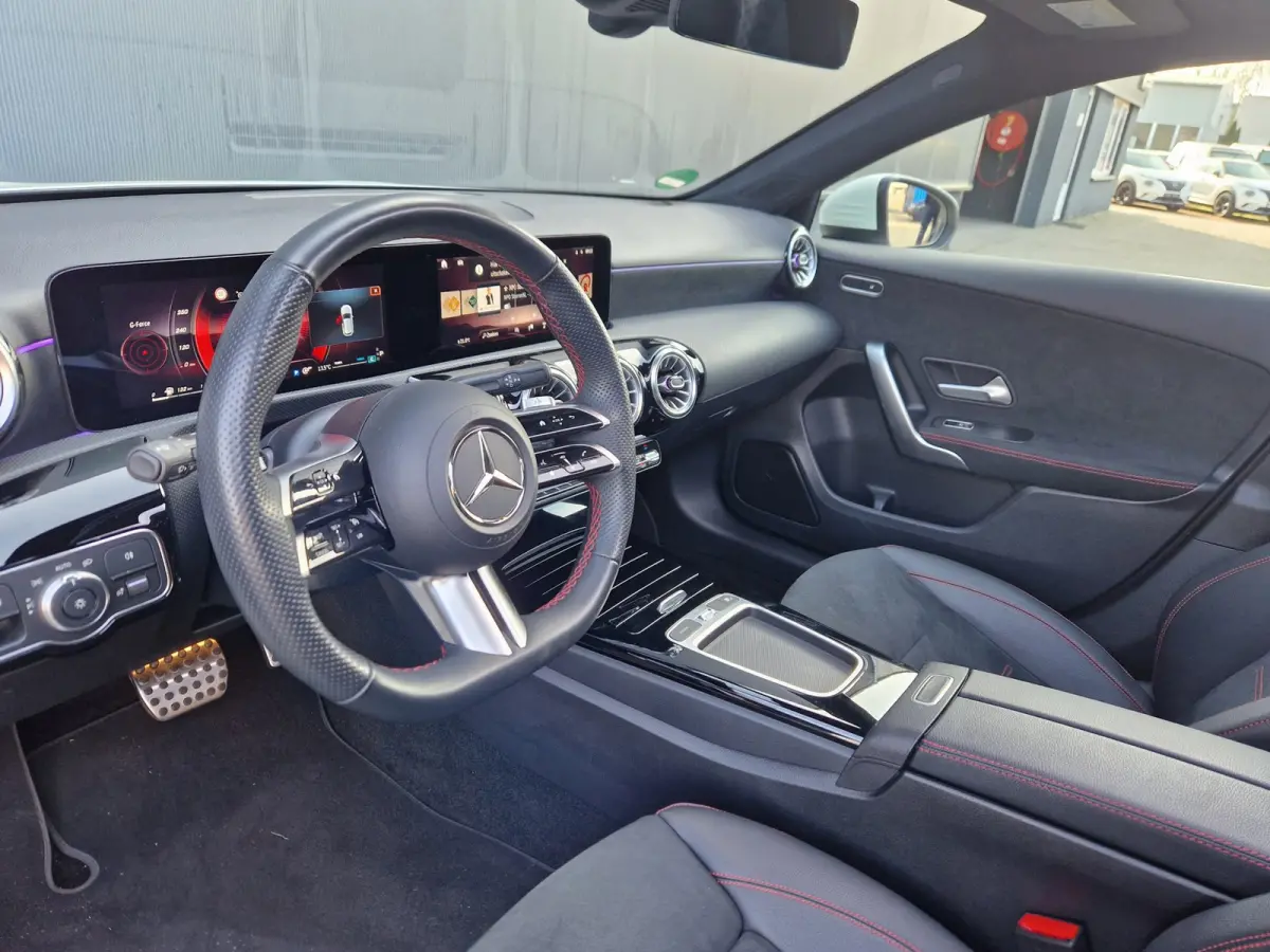 250 4MATIC AMG Facelift /Led /Pano /Deald ond.