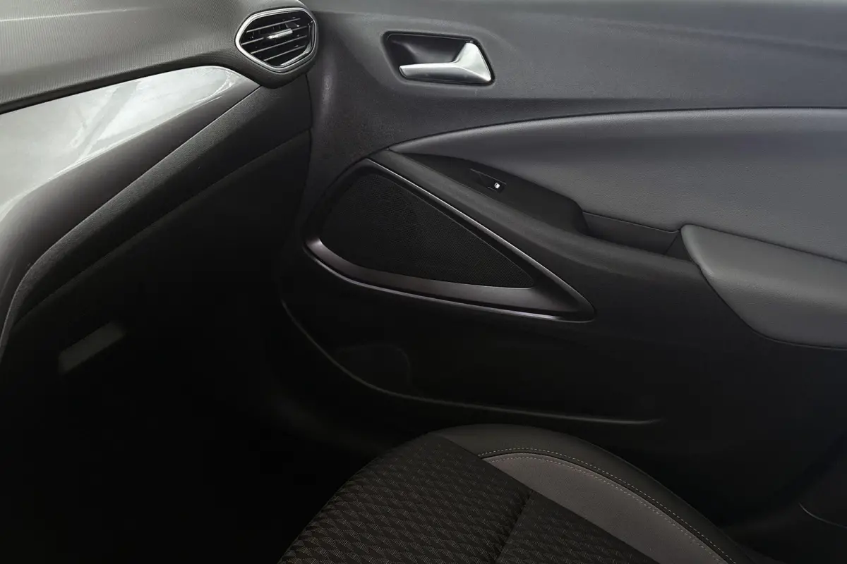 1.2 Online Edition Afneembare Trekhaak Navigatie Parkeersensoren