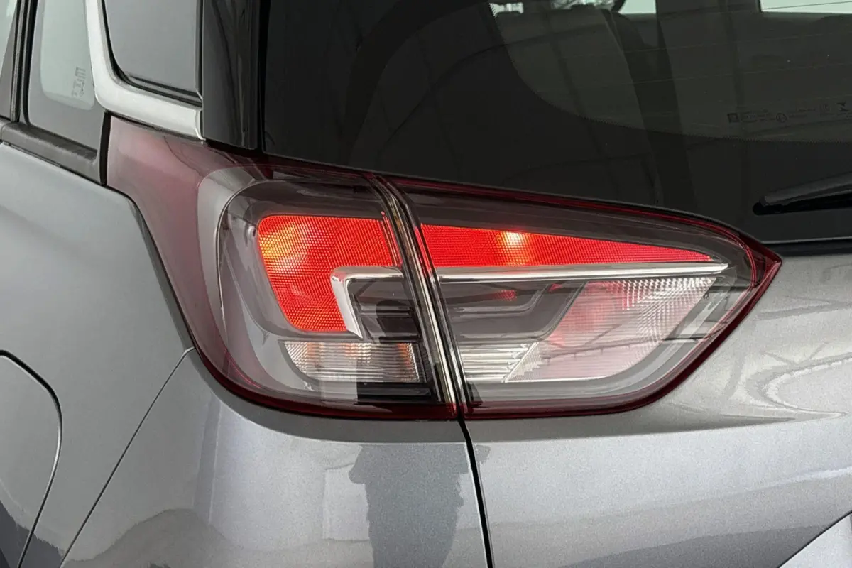 1.2 Online Edition Afneembare Trekhaak Navigatie Parkeersensoren