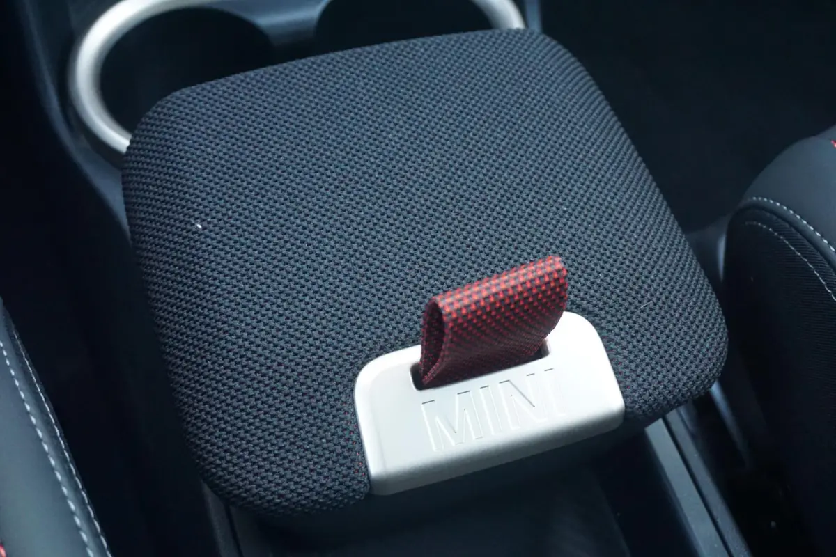 S ALL4 John Cooper Works Trim | Pakket L | Harman/Kardon | Panoramadak | Stoel & Stuurverwarming | Comfort Acces | Driving Assistant Plus