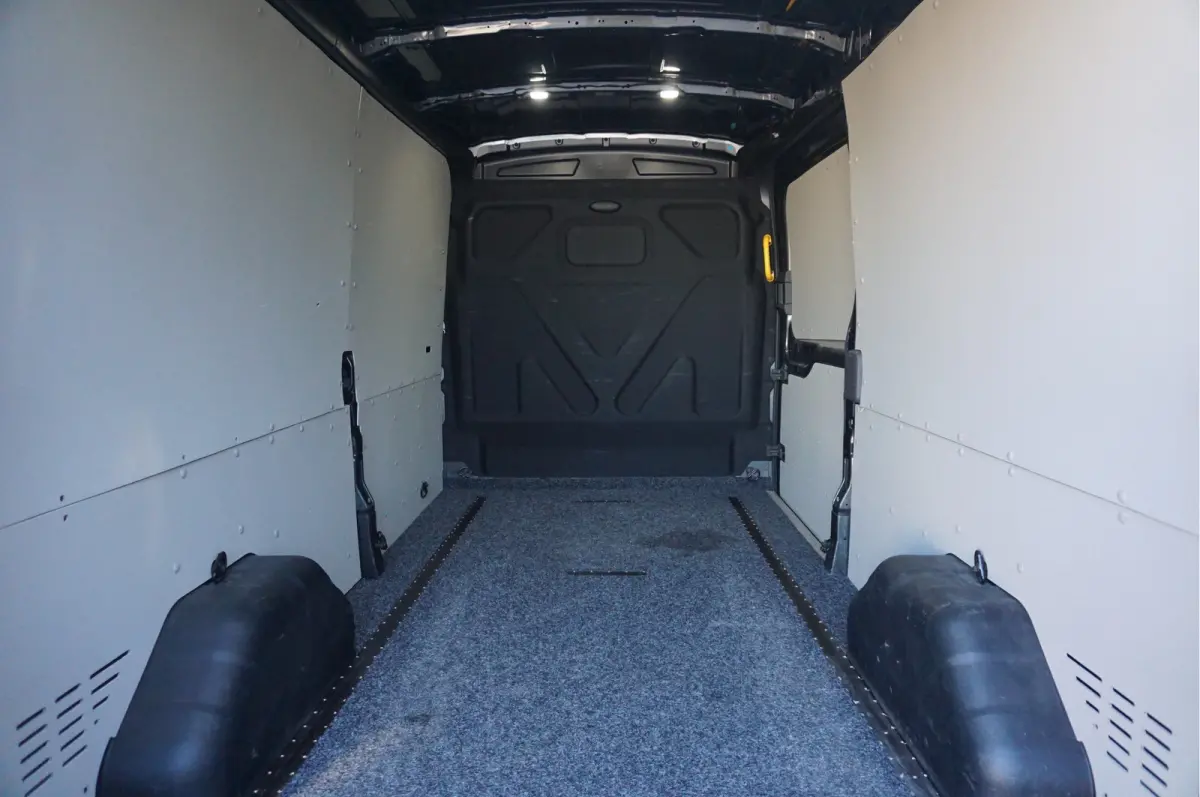 350L L3H2 Trail Edition AUT 130PK BPM VRIJ!! 12" Sync4 Navi, Camera, Trekhaak, 17" LM!! NR. K01*