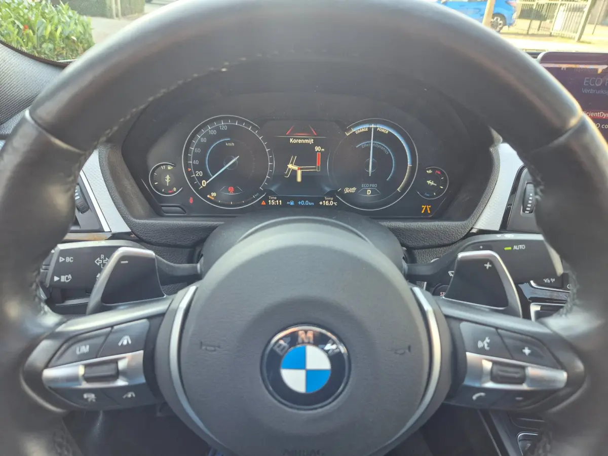 320i M Sport ACC Apple CarPlay Camera Schuifdak Lane assist volle optieslijst H&K High Executive