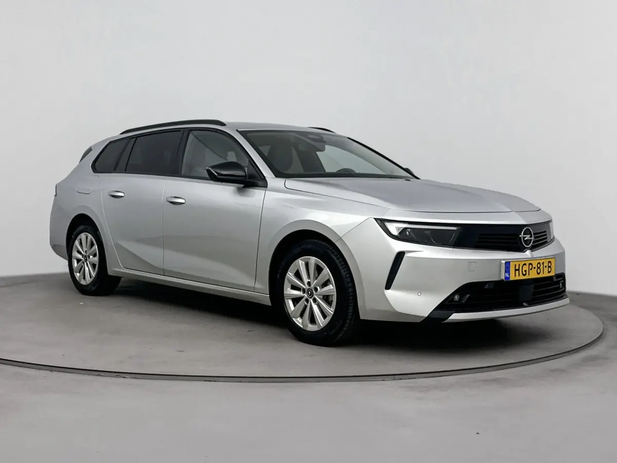 1.2 110 pk Turbo Business Edition | Camera | Navigatie | Stoel/Stuur Verwarming | Apple carplay/Android Auto | Parkeersenoren