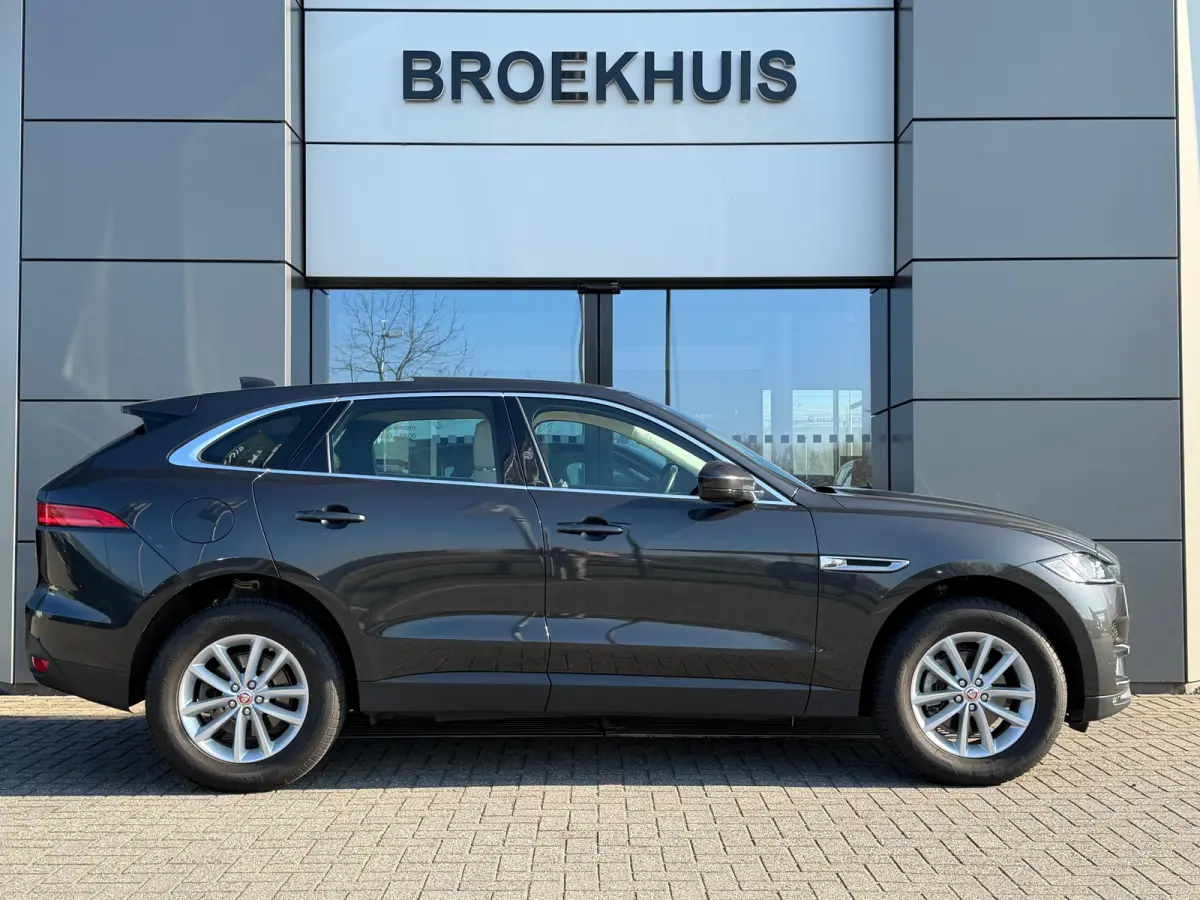2.0t AWD Portfolio | Volledig dealeronderhouden | Verwarmbaar stuur | Pano | Leder | Alcantara hemel