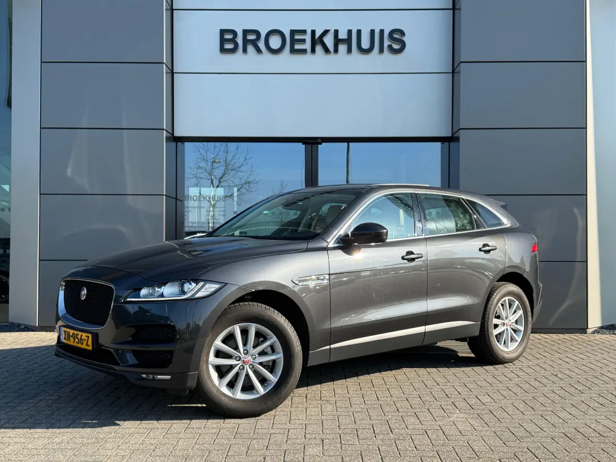 2.0t AWD Portfolio | Volledig dealeronderhouden | Verwarmbaar stuur | Pano | Leder | Alcantara hemel