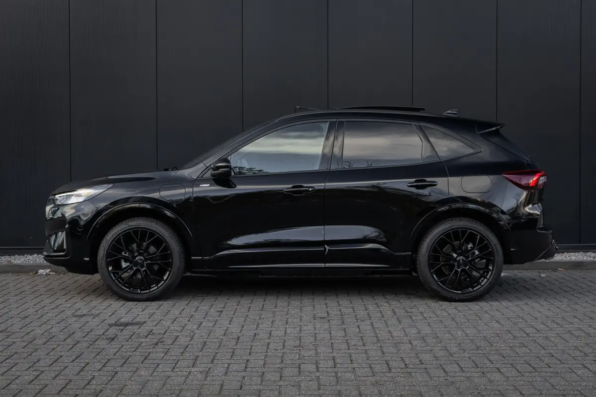 2.5 PHEV ST-Line | BLACK-PACK | Panoramadak | Trekhaak | Adaptive Cruise | BLIIS | 360 camera