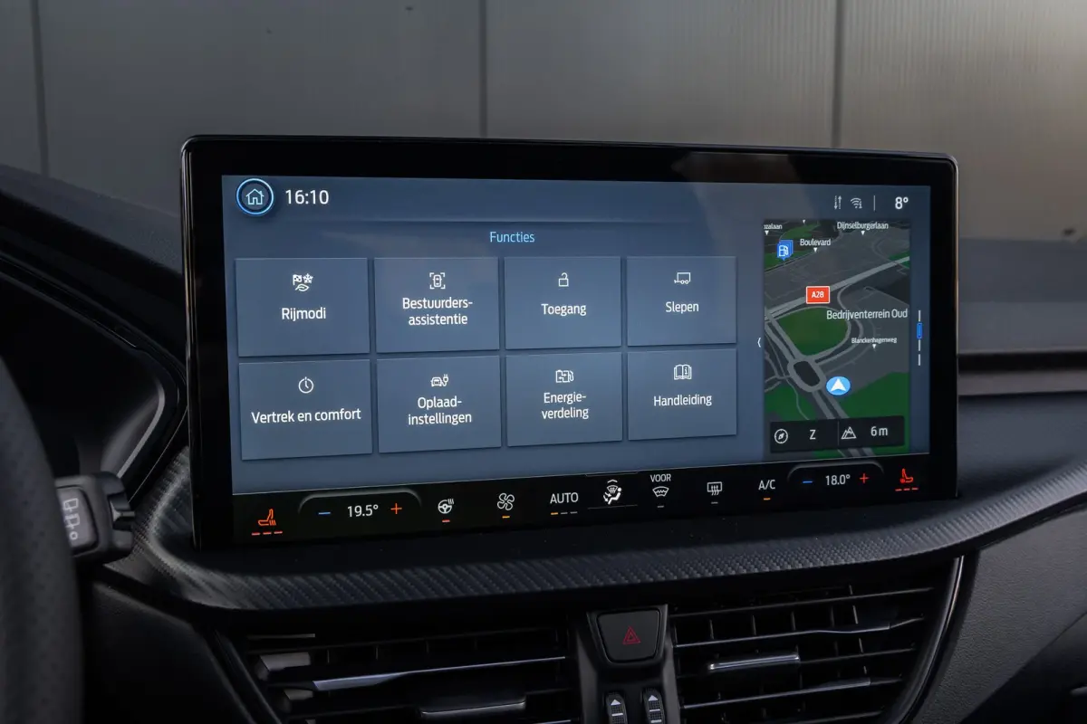 2.5 PHEV ST-Line | BLACK-PACK | Panoramadak | Trekhaak | Adaptive Cruise | BLIIS | 360 camera