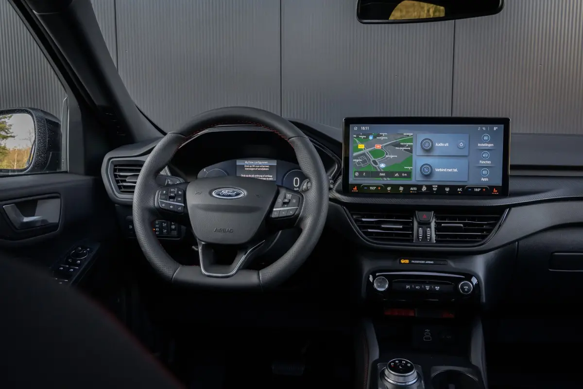 2.5 PHEV ST-Line | BLACK-PACK | Panoramadak | Trekhaak | Adaptive Cruise | BLIIS | 360 camera