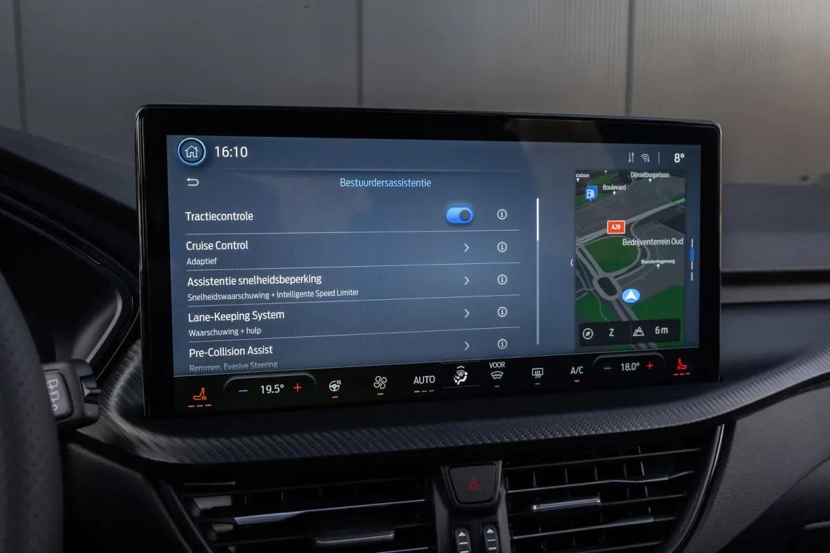 2.5 PHEV ST-Line | BLACK-PACK | Panoramadak | Trekhaak | Adaptive Cruise | BLIIS | 360 camera
